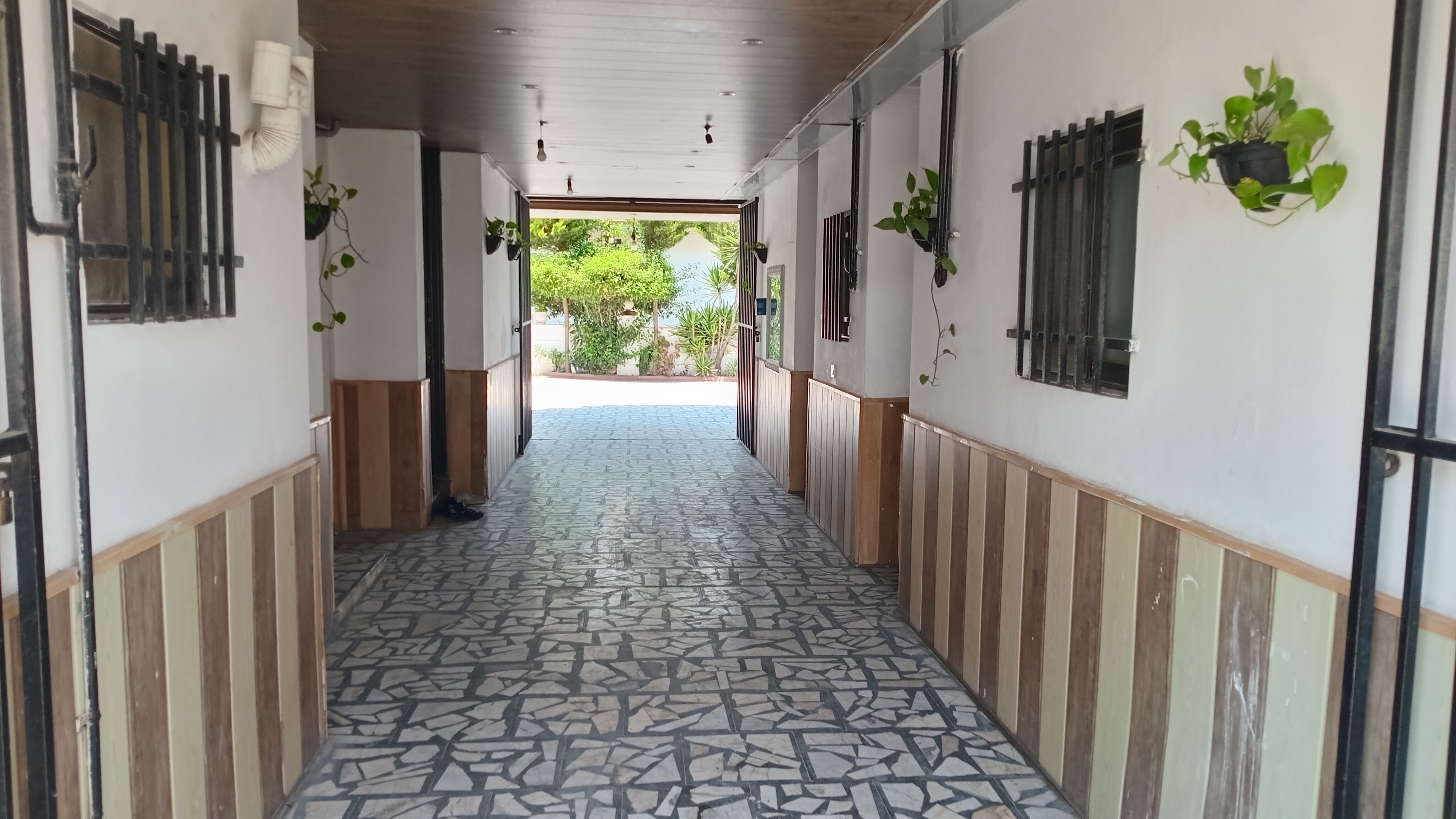 سوئیت ساحلی کاسپین واحد ۱