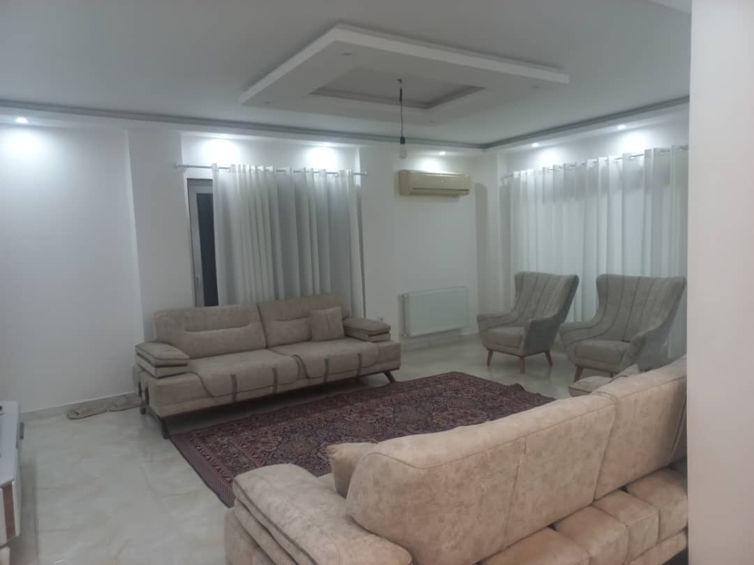 ویلا زنبق