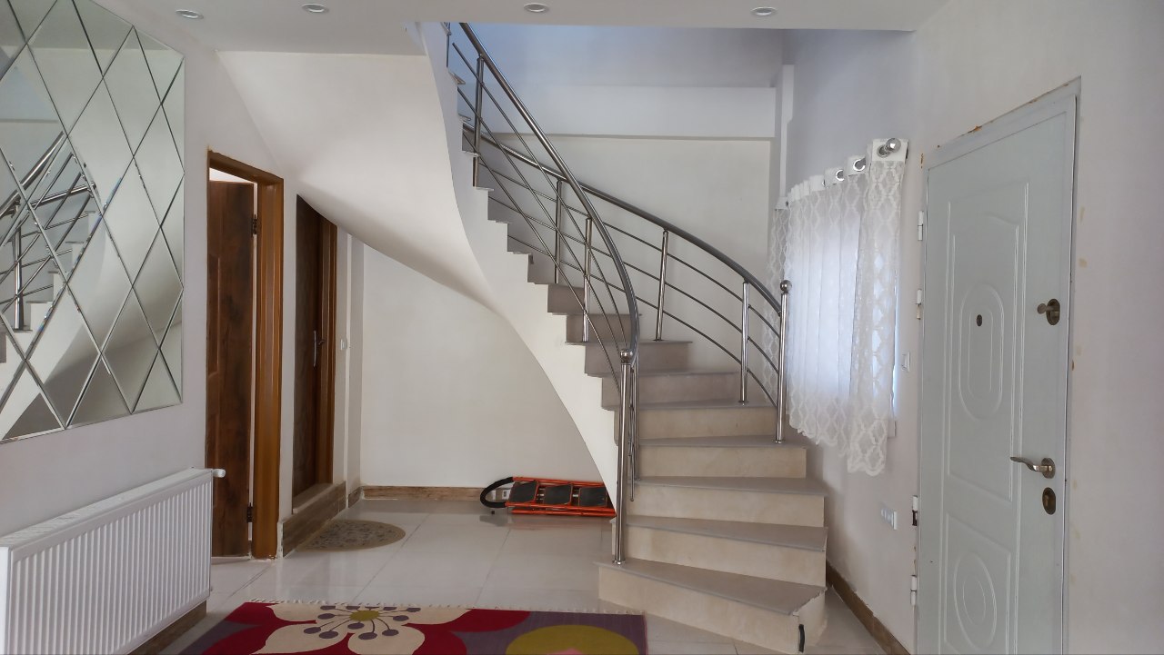 ویلای ۲۰۰ متری ساحلی زیباکنار