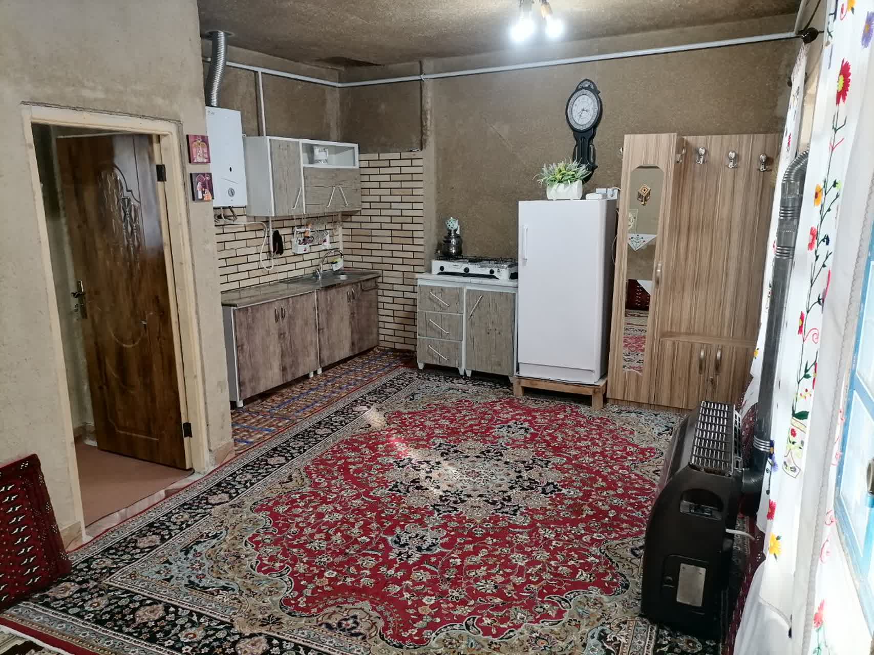 ویلا سنتی کوهستانی آرامش