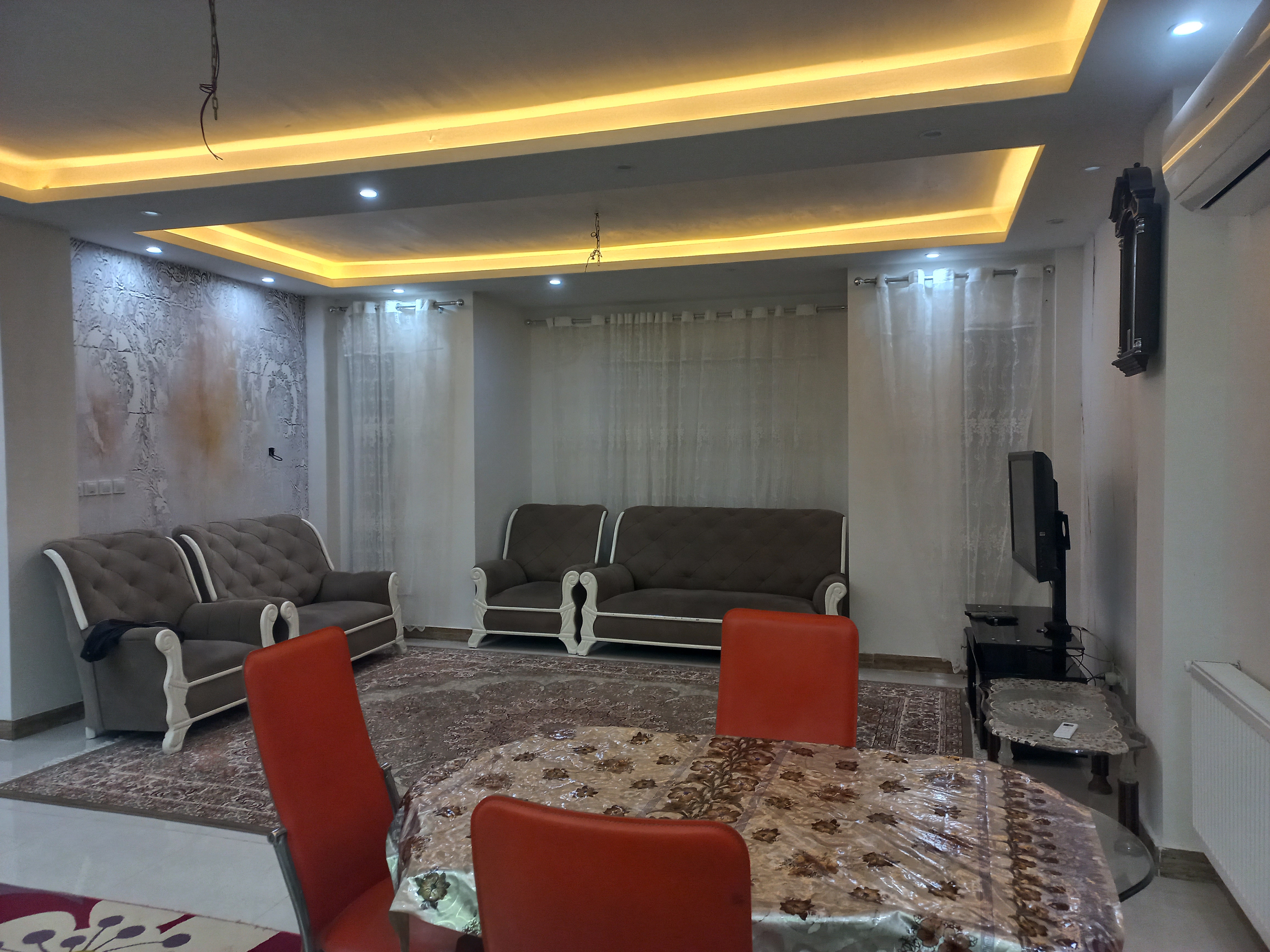 ویلای ۲۰۰ متری ساحلی زیباکنار