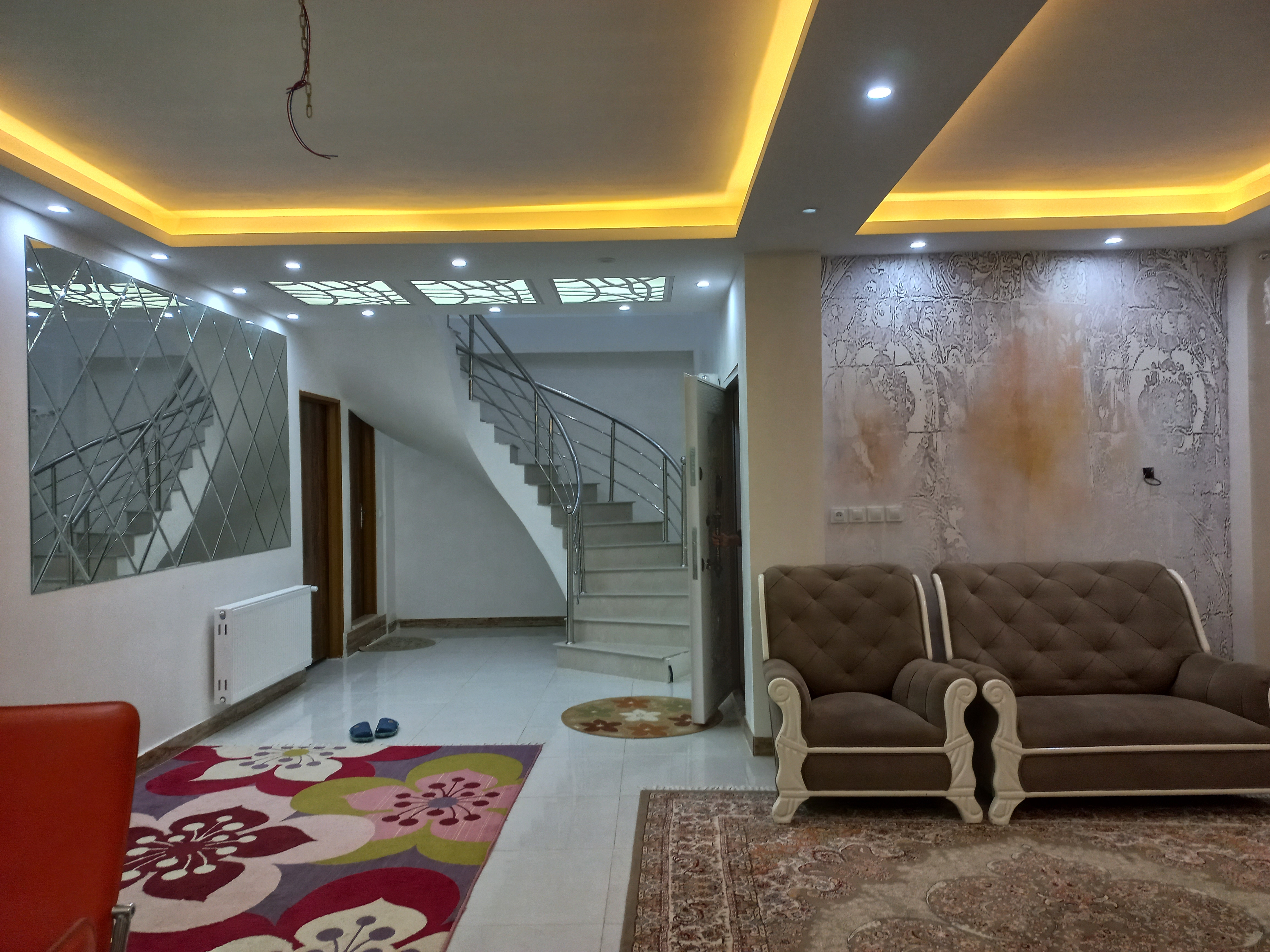 ویلای ۲۰۰ متری ساحلی زیباکنار