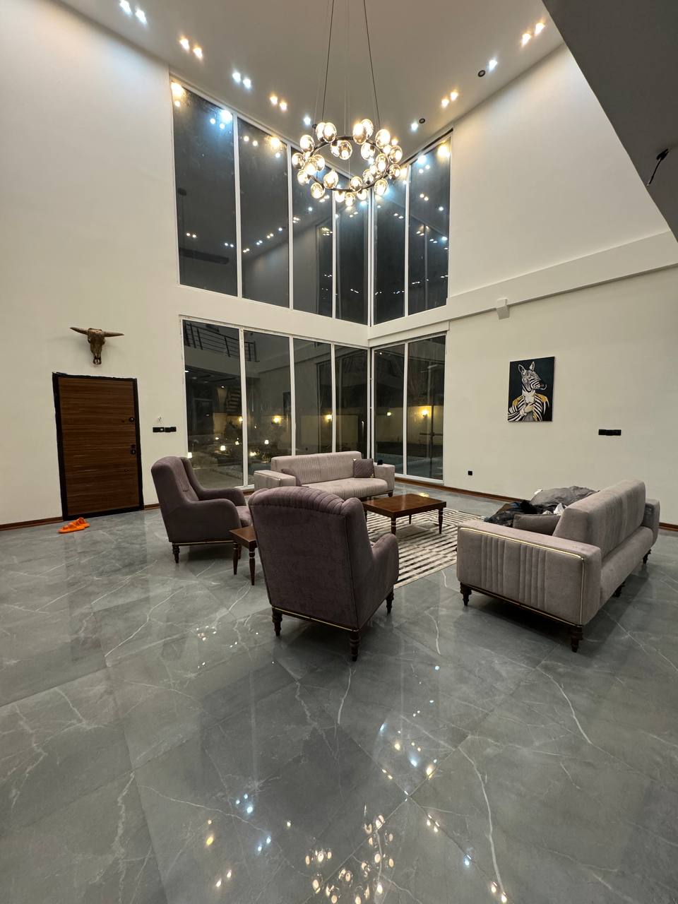 ویلا سه خواب عمارت هستی