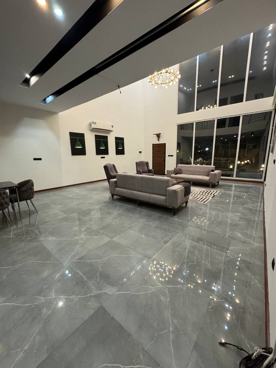 ویلا سه خواب عمارت هستی