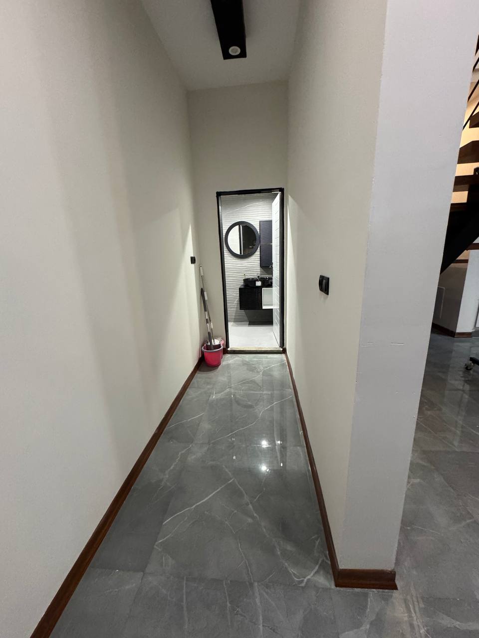 ویلا سه خواب عمارت هستی