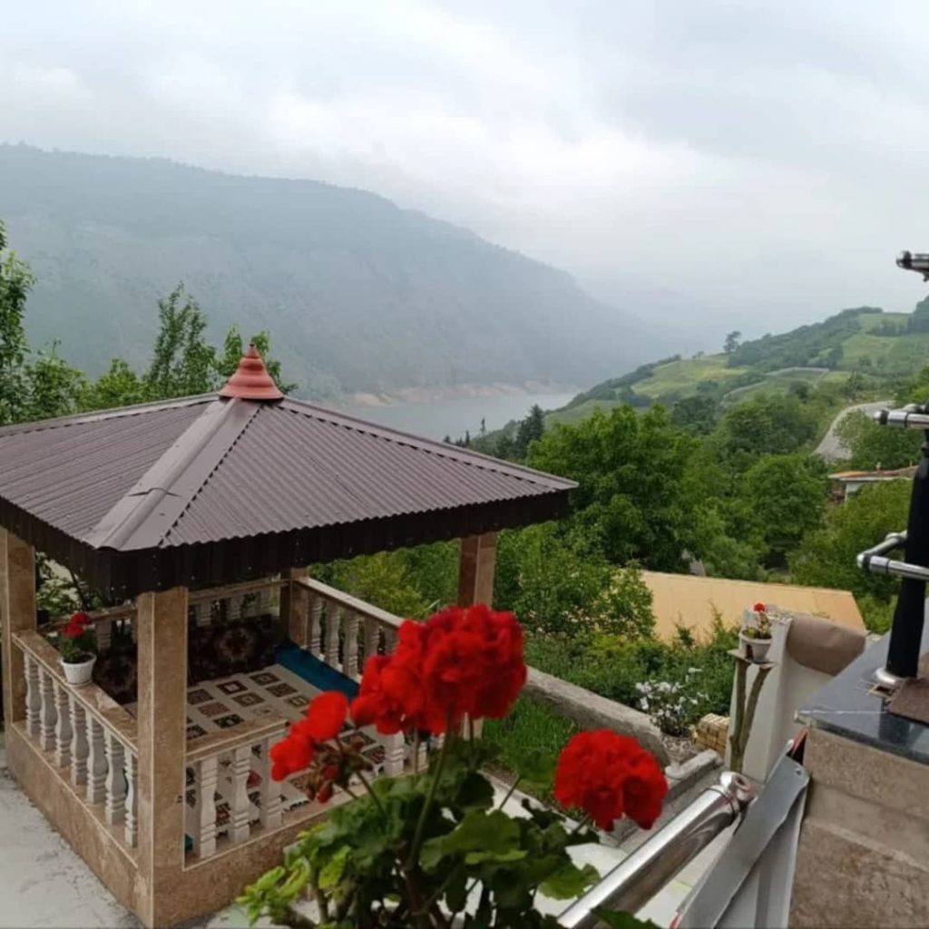 کلبه جنگلی افراچال ساری