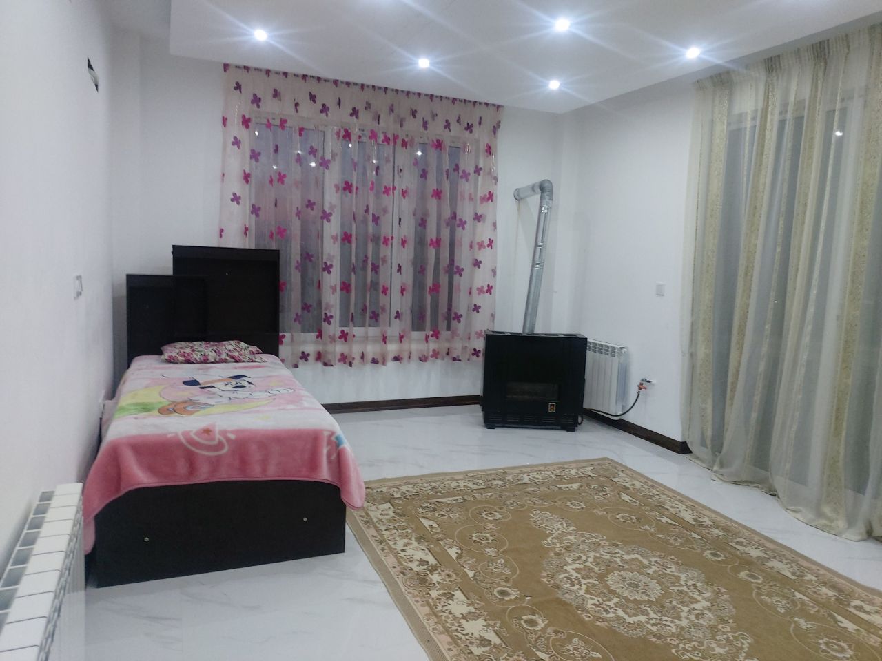 دوخوابه جنگلی دنج