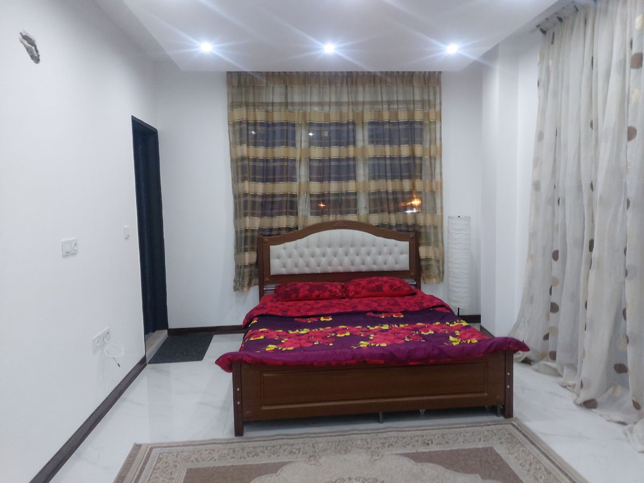 دوخوابه جنگلی دنج