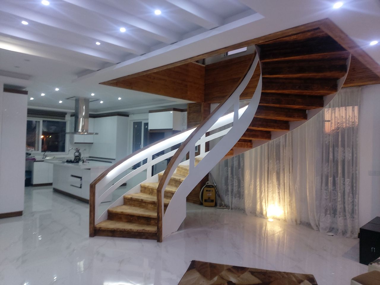 دوخوابه جنگلی دنج