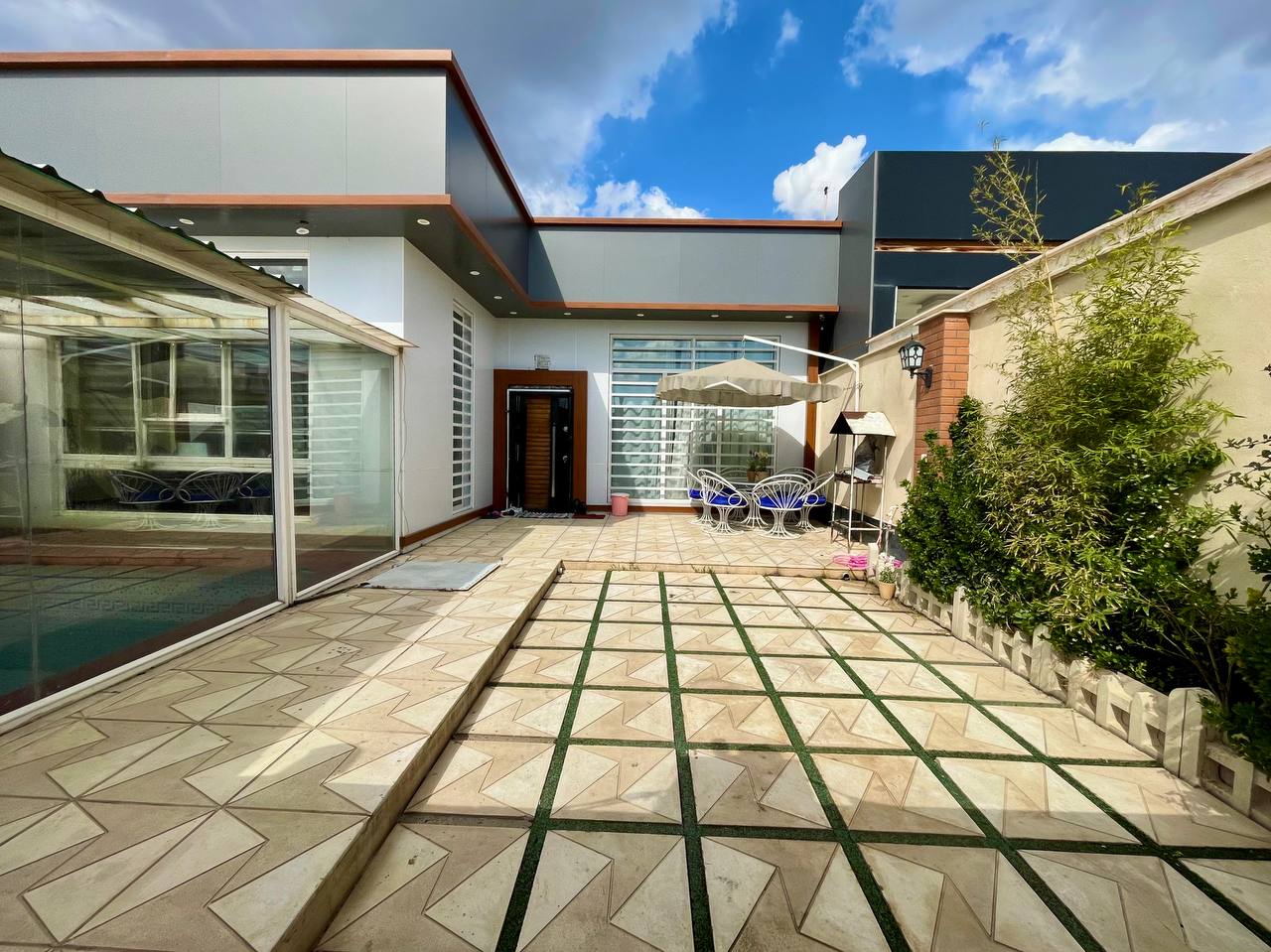 اقامتگاه استخردار بلکا