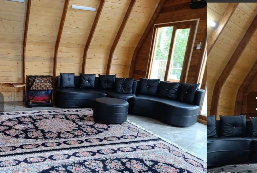 کلبه چوبی سوییسی خان عمو