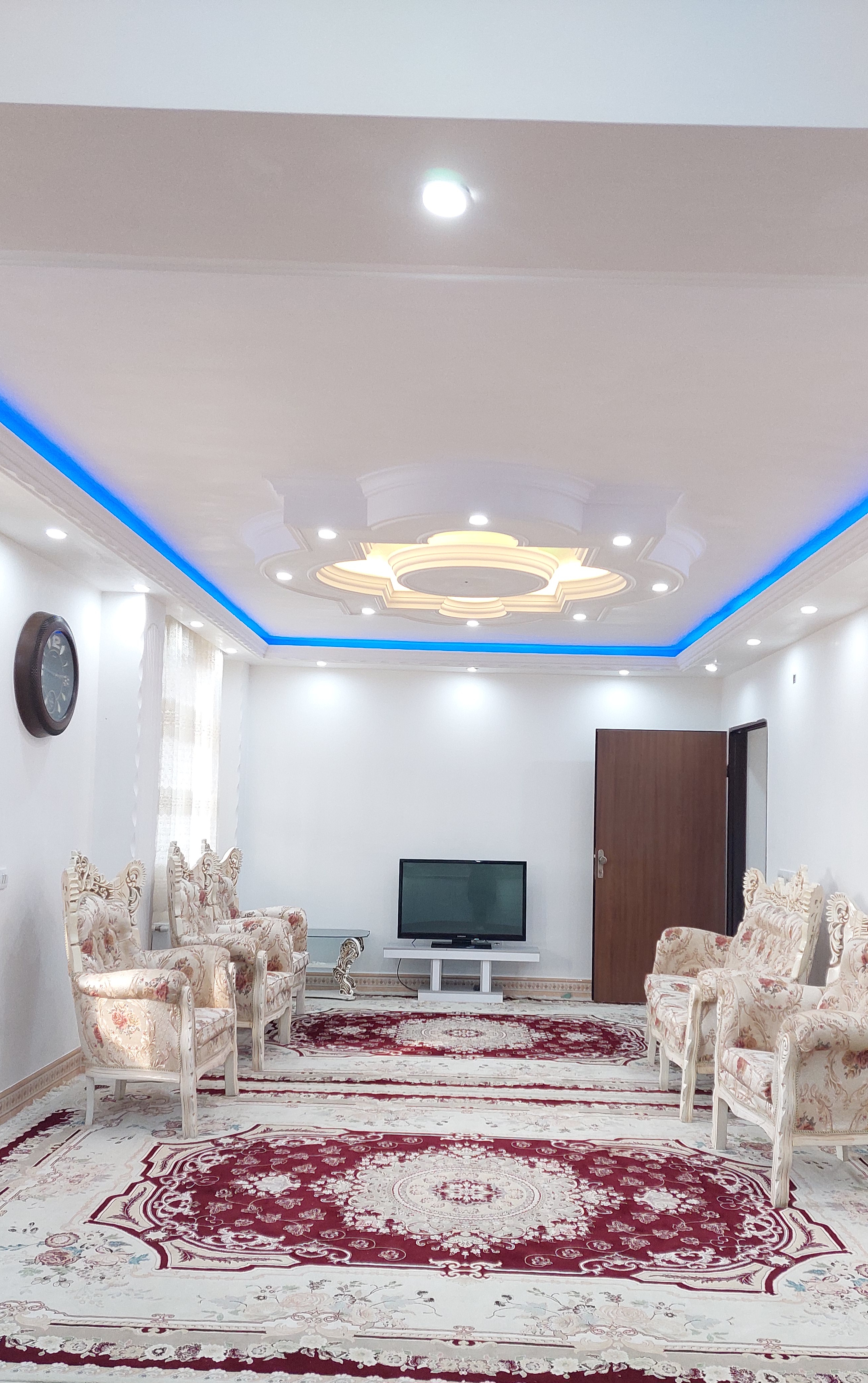 اقامتگاه کادوس