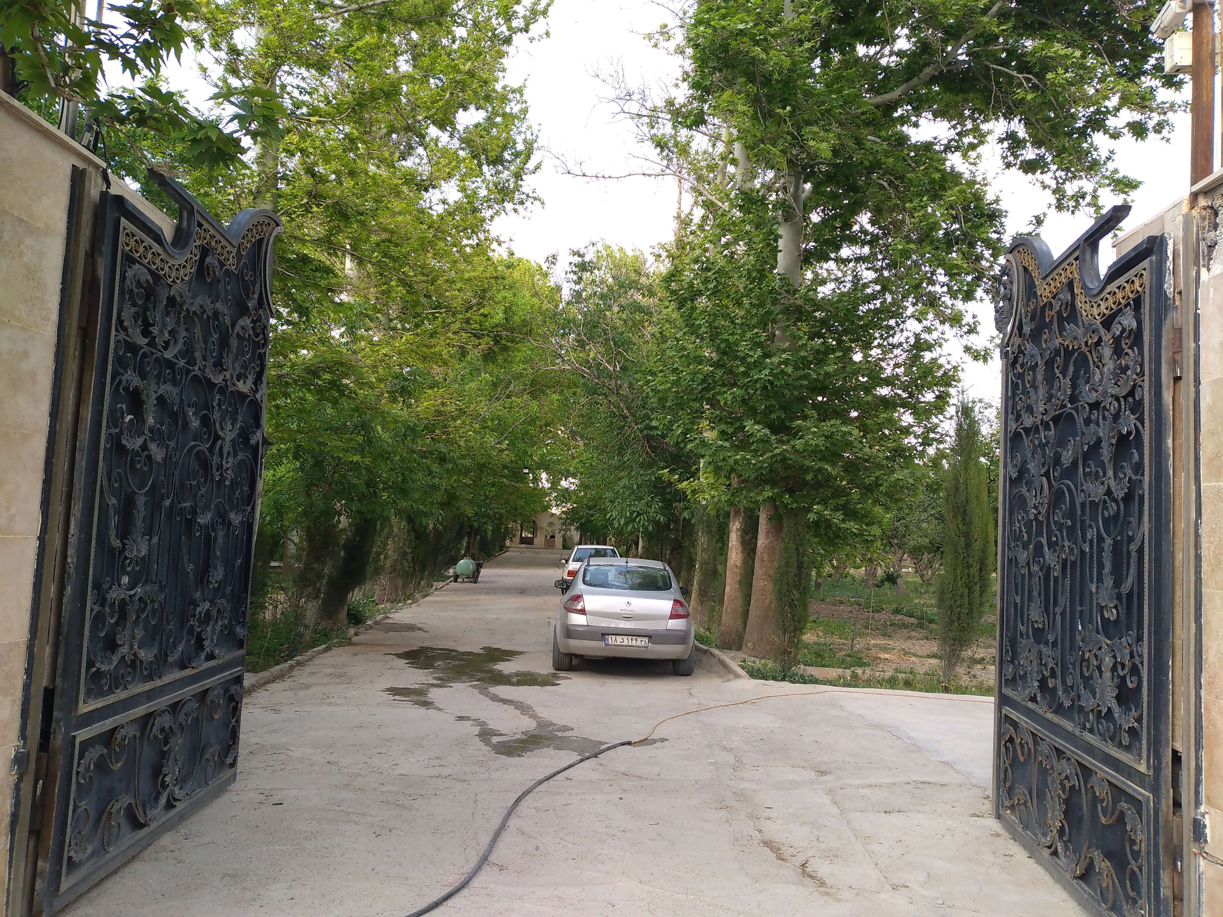 باغ ویلایی امیر ماهدشت