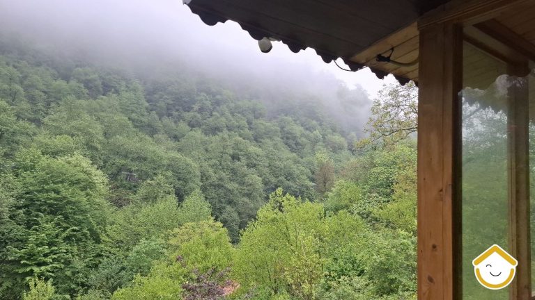 کلبه جنگلی باغ صفارود جاده جواهرده